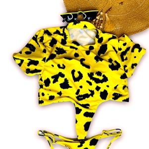 Shein Graphic Knot Front Bikini Swimsuit set